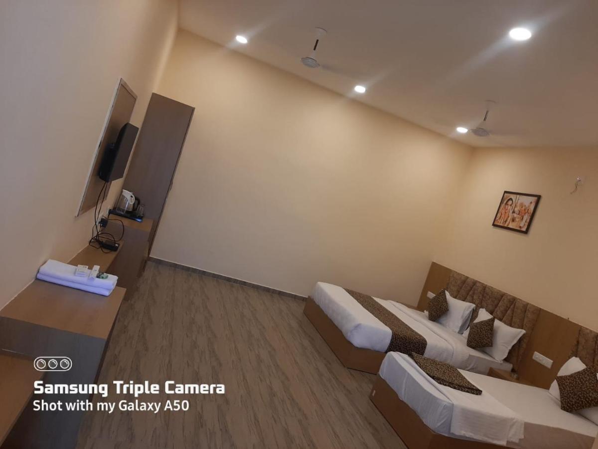 Hotel Fun Park Sānand Dış mekan fotoğraf