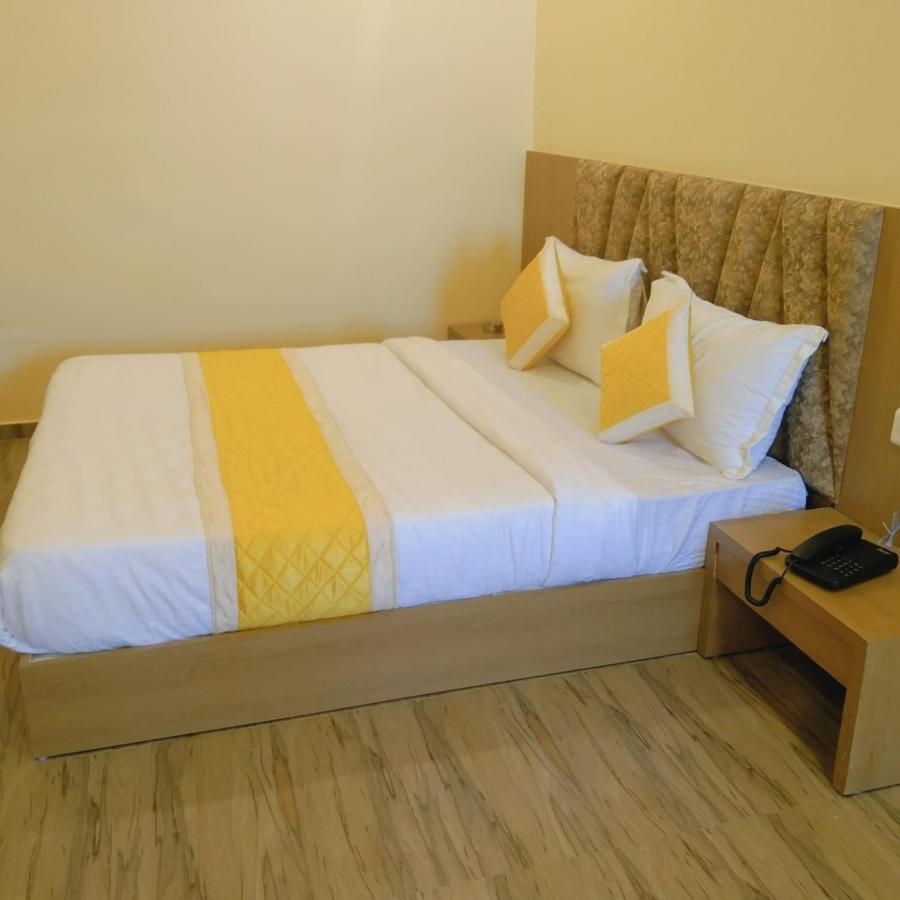 Hotel Fun Park Sānand Dış mekan fotoğraf