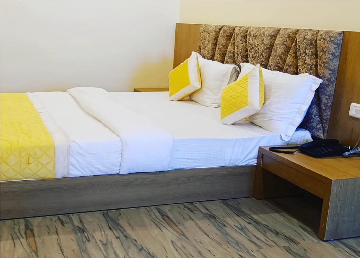 Hotel Fun Park Sānand Dış mekan fotoğraf