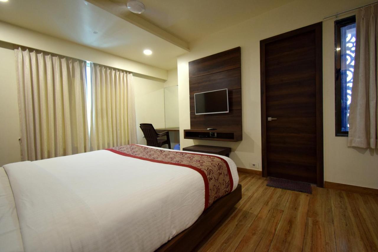 Hotel Fun Park Sānand Dış mekan fotoğraf